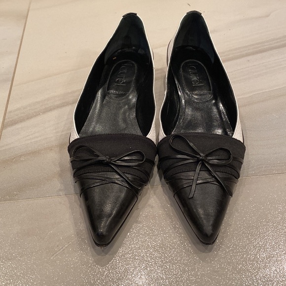 Good condition shoes - Picture 2 of 4